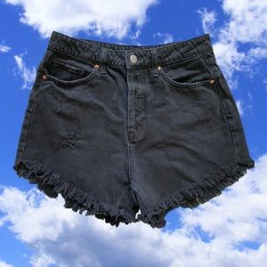 Jean Queen high waisted black denim fringe shorts Sz 8
